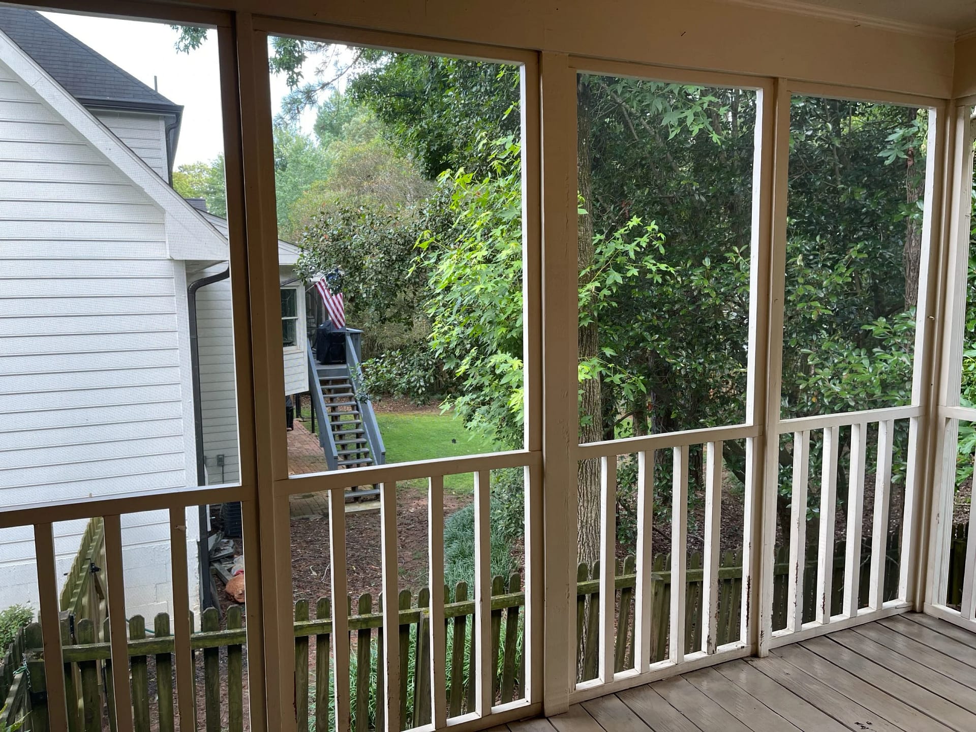 Screen porch before replacement